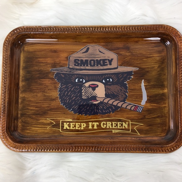 Custom Wood Grain Smokey The Bear Rolling Tray - Picture 2 of 4